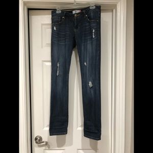 Cabi destructive boyfriend slim jeans👖❤️